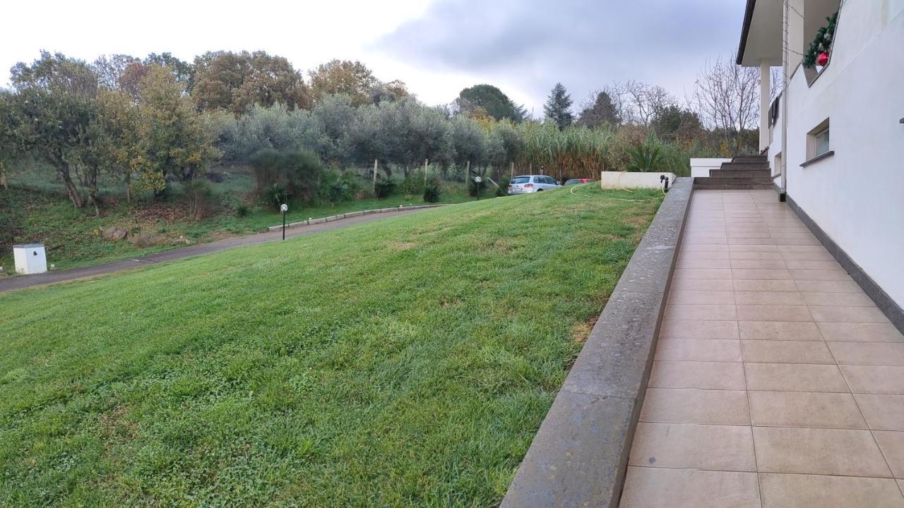 Bed and Breakfast la staccionata bianca Viterbo Exterior foto