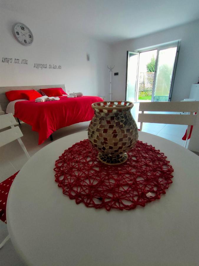 Bed and Breakfast la staccionata bianca Viterbo Exterior foto
